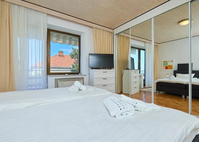 Haus 3*